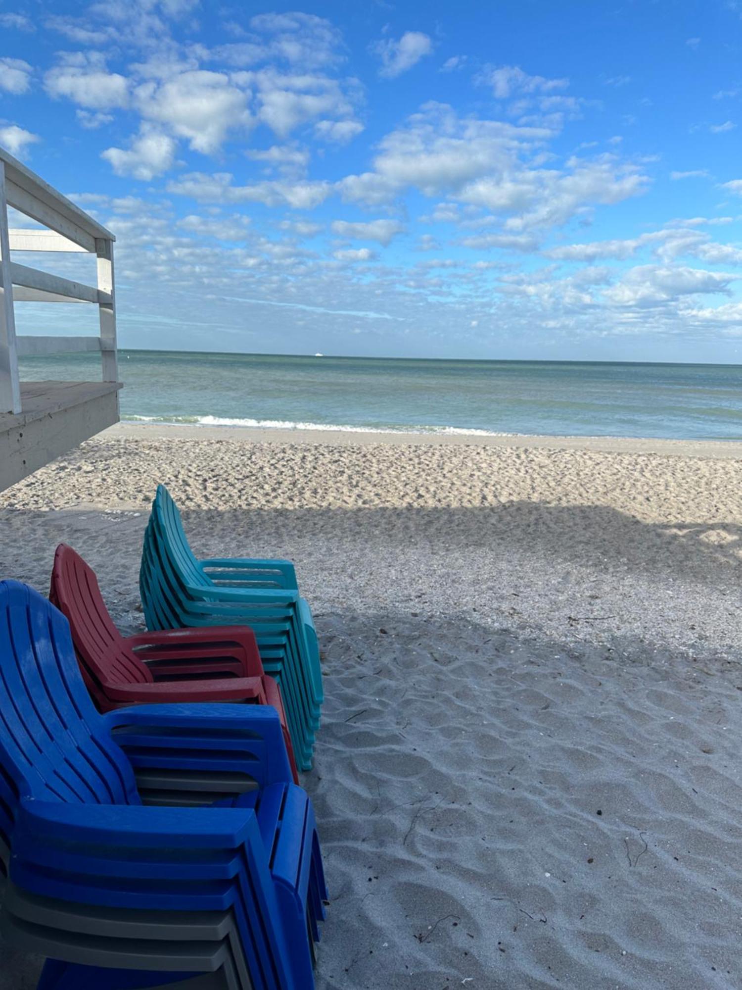 אנגלווד Pearl Beach Inn מראה חיצוני תמונה