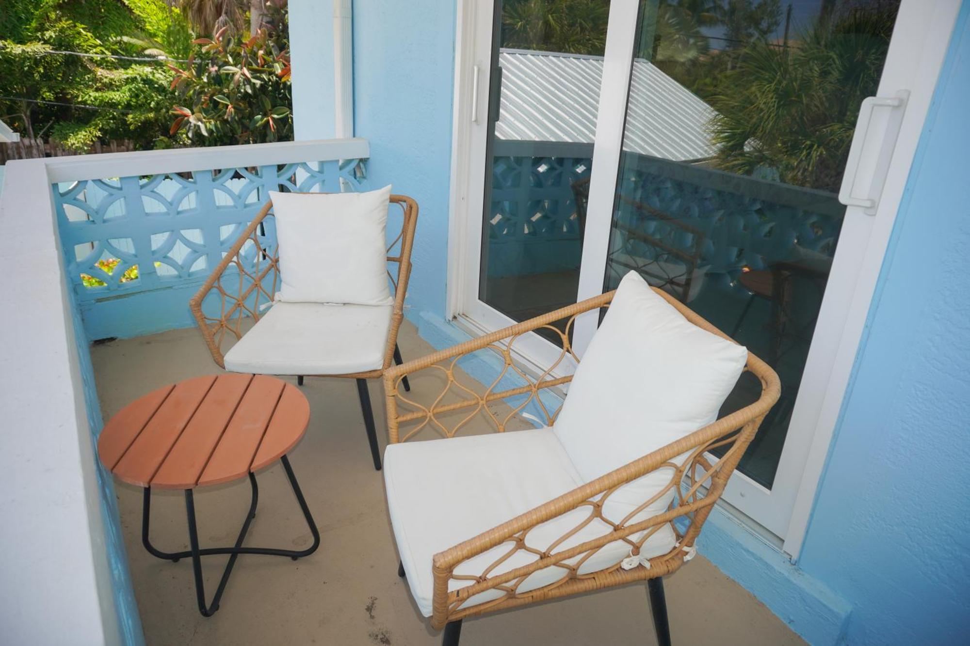 אנגלווד Pearl Beach Inn מראה חיצוני תמונה