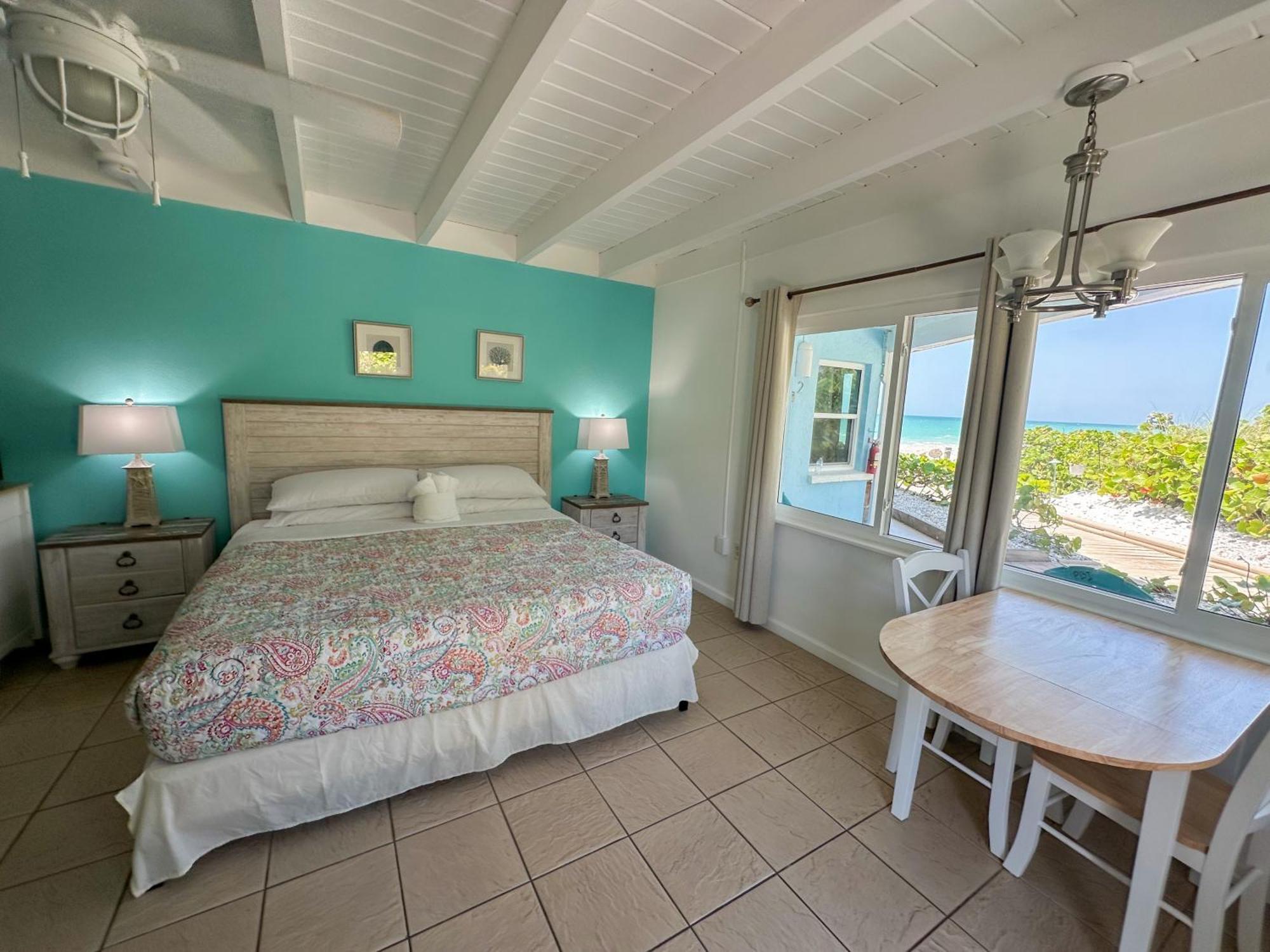 אנגלווד Pearl Beach Inn מראה חיצוני תמונה