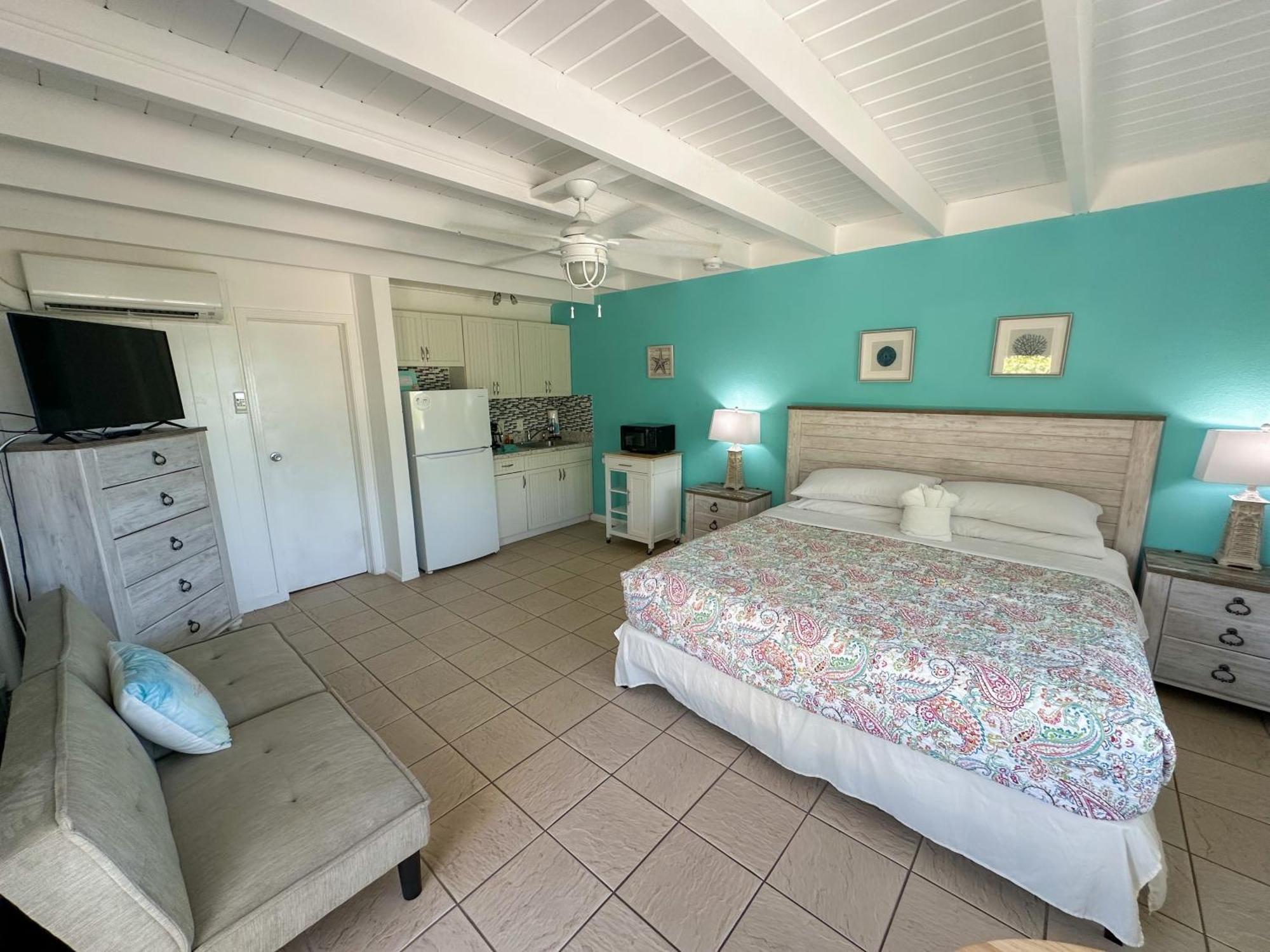 אנגלווד Pearl Beach Inn מראה חיצוני תמונה