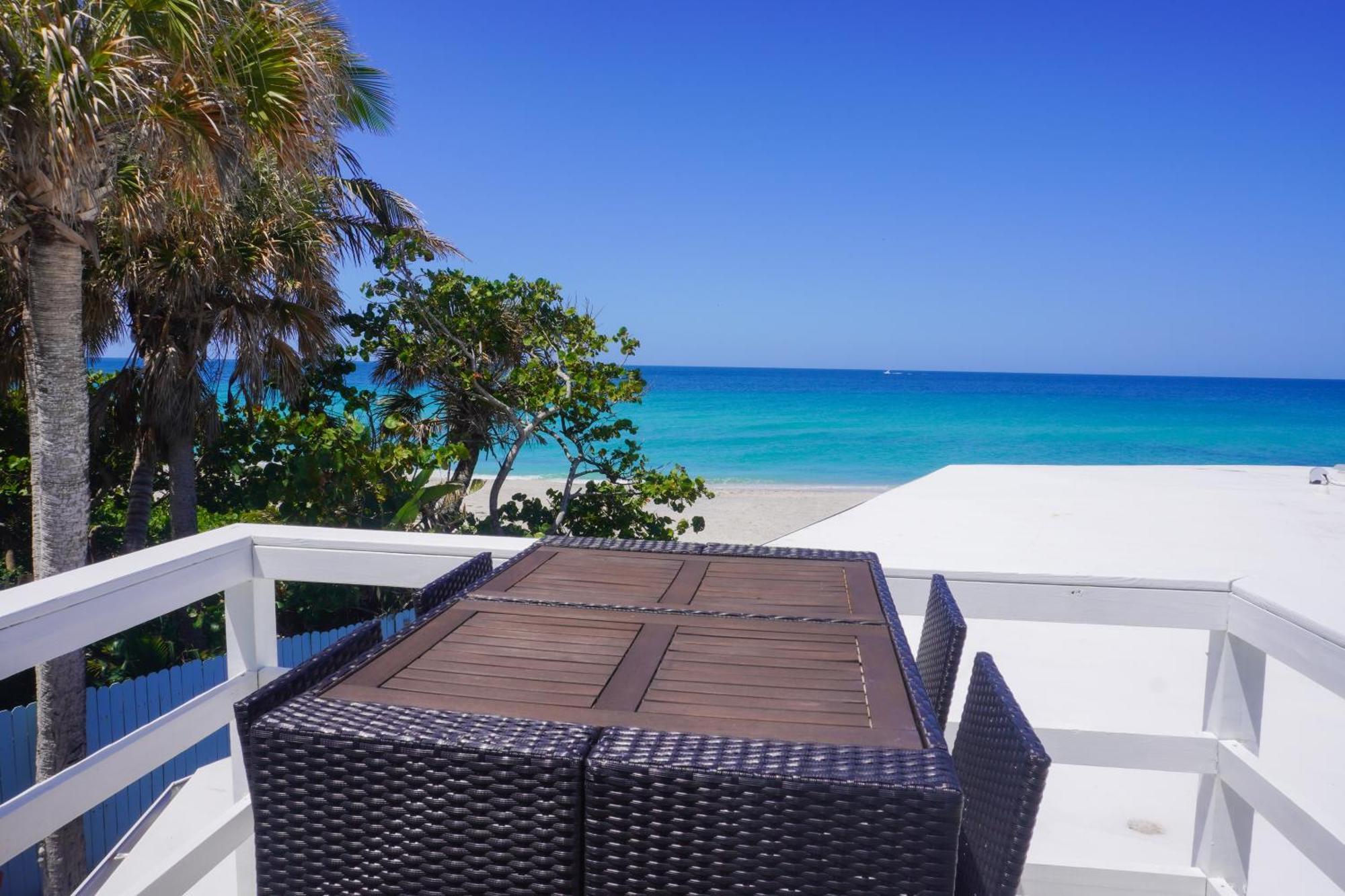 אנגלווד Pearl Beach Inn מראה חיצוני תמונה